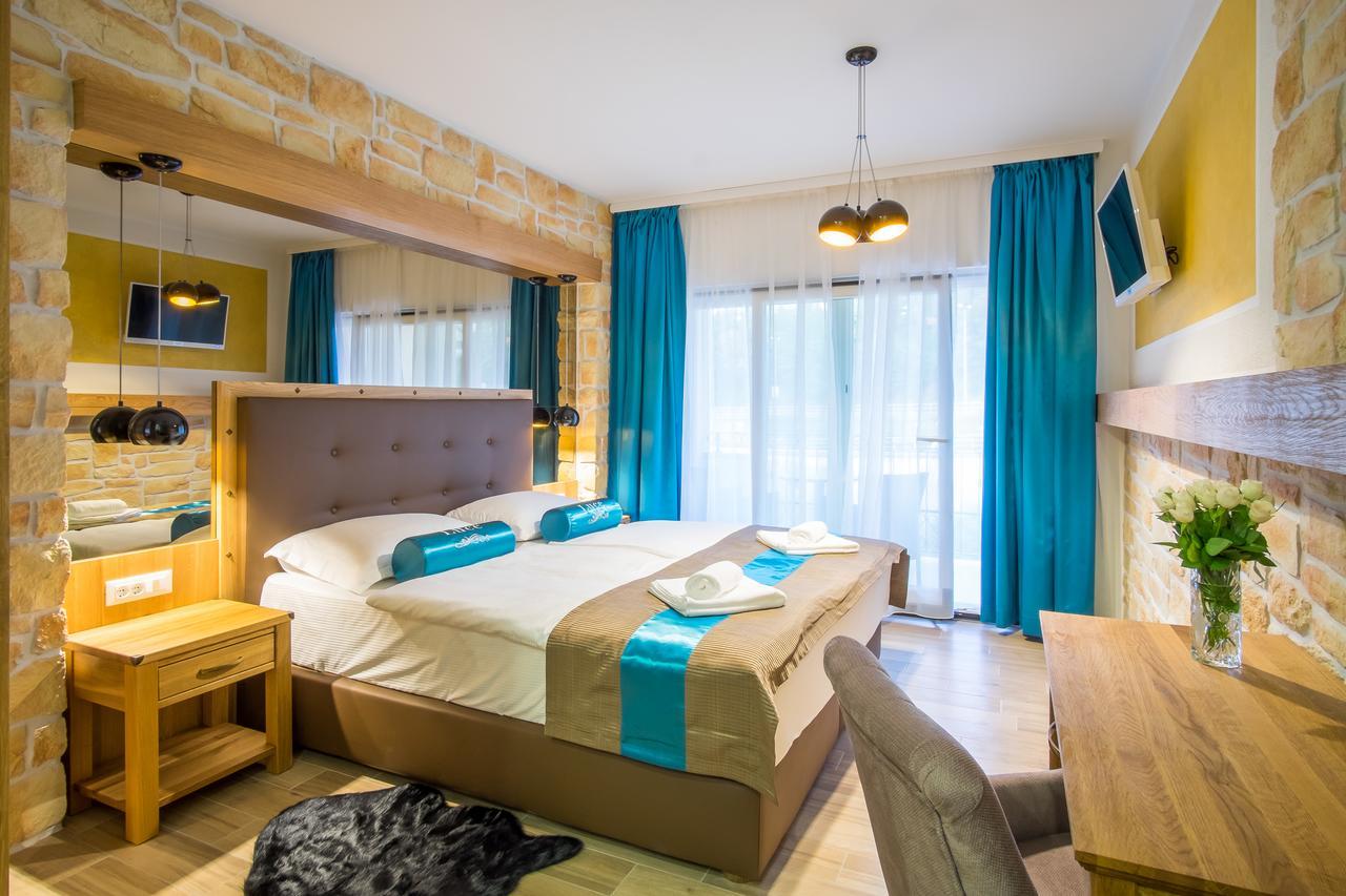 Bed and Breakfast Luksuzne sobe Luce Vrbnik Zewnętrze zdjęcie