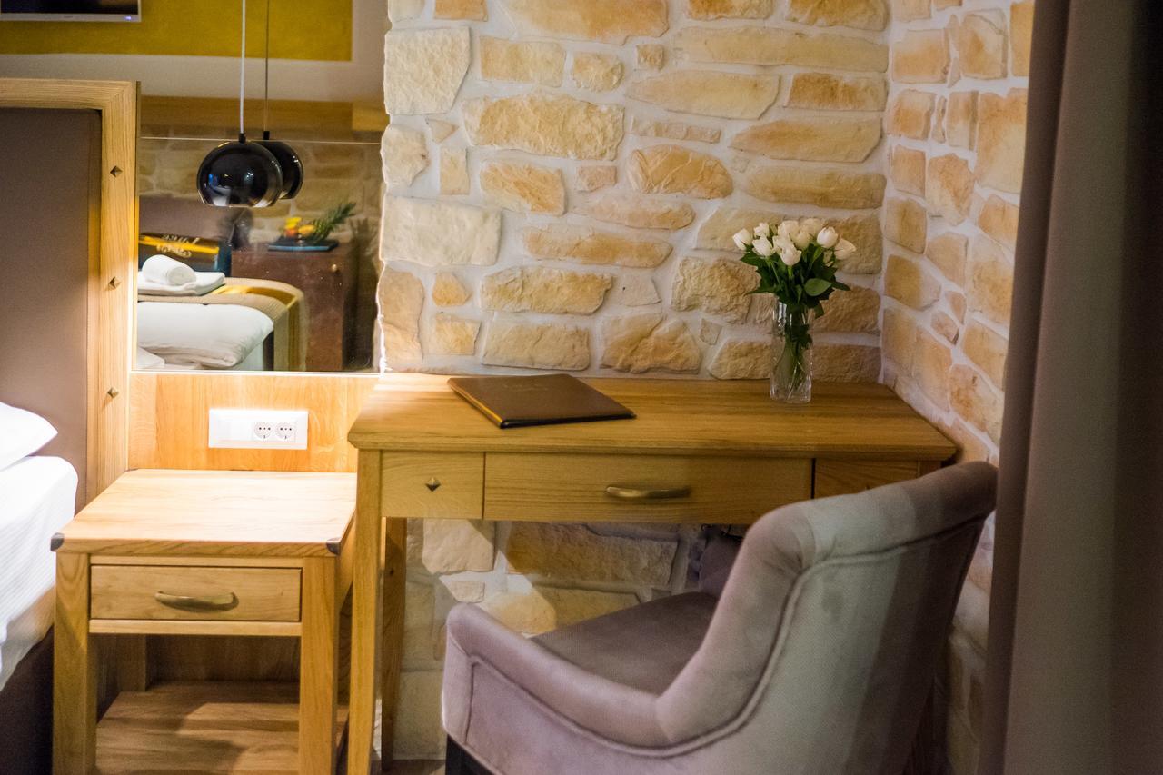 Bed and Breakfast Luksuzne sobe Luce Vrbnik Zewnętrze zdjęcie