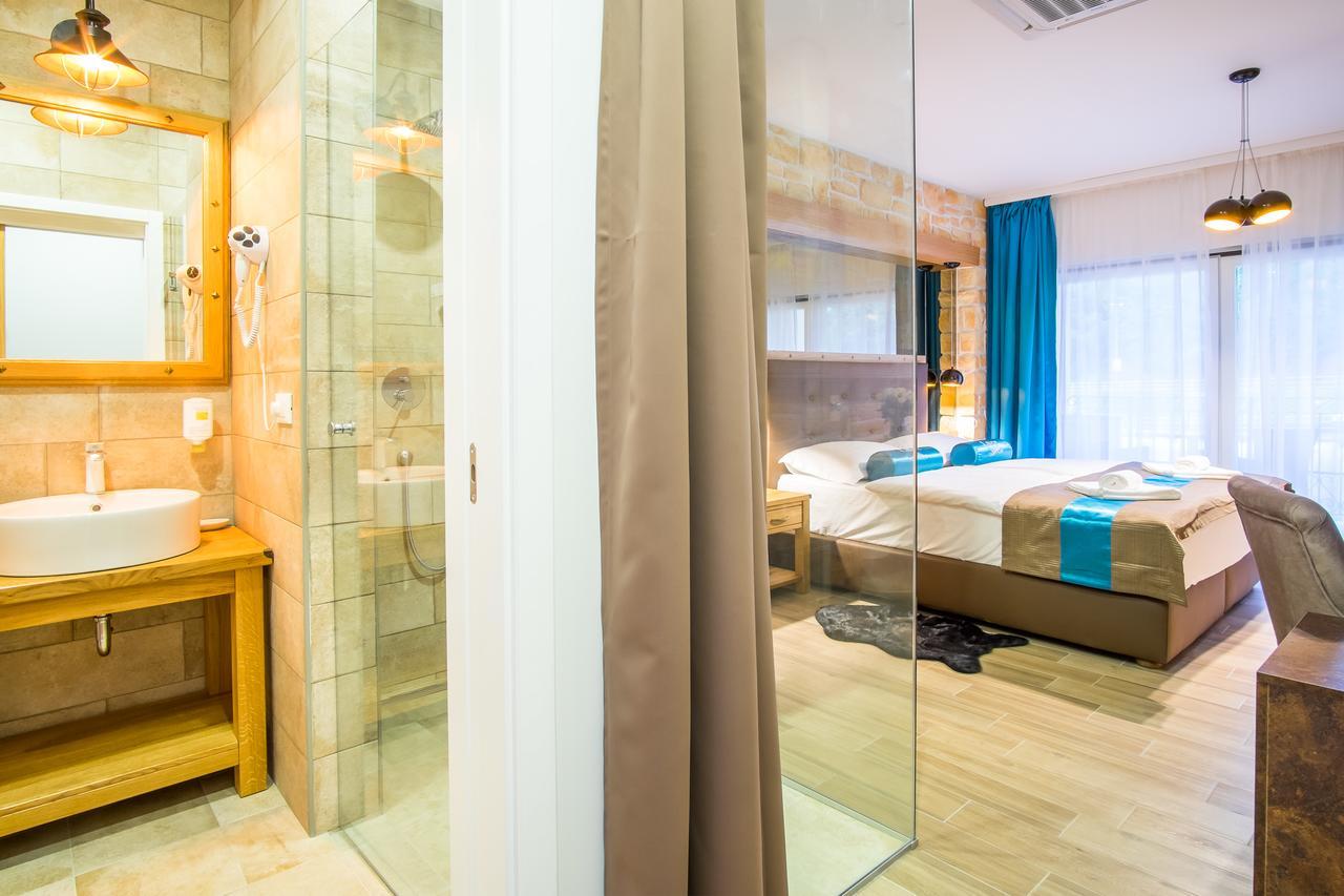 Bed and Breakfast Luksuzne sobe Luce Vrbnik Zewnętrze zdjęcie