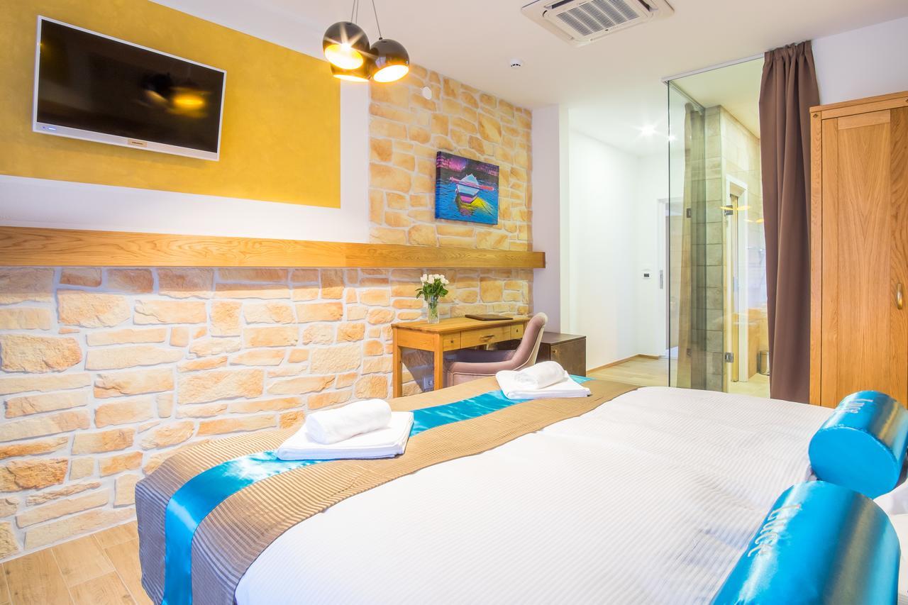 Bed and Breakfast Luksuzne sobe Luce Vrbnik Zewnętrze zdjęcie